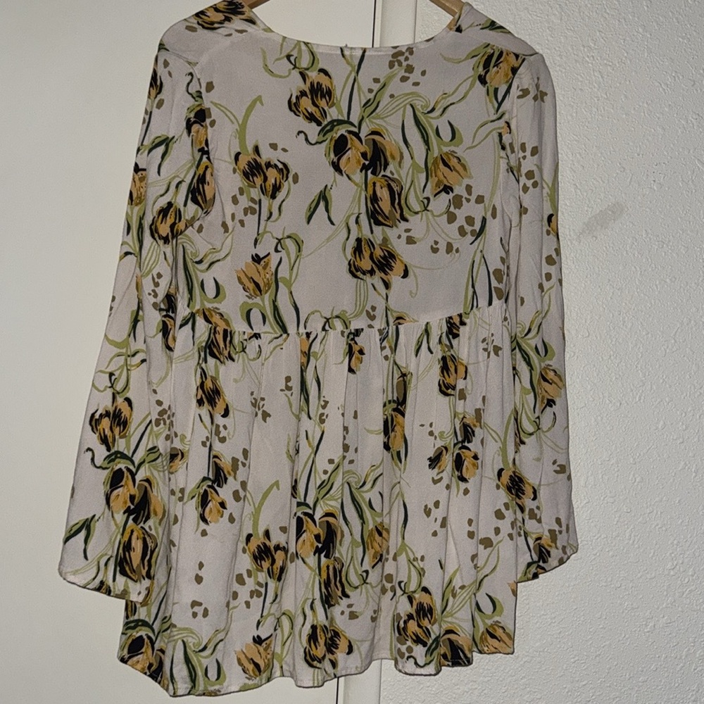 Free People Bella Floral Tunic Top Long Sleeve V Neck Ivory‎ Yellow Size Small - Picture 6 of 9